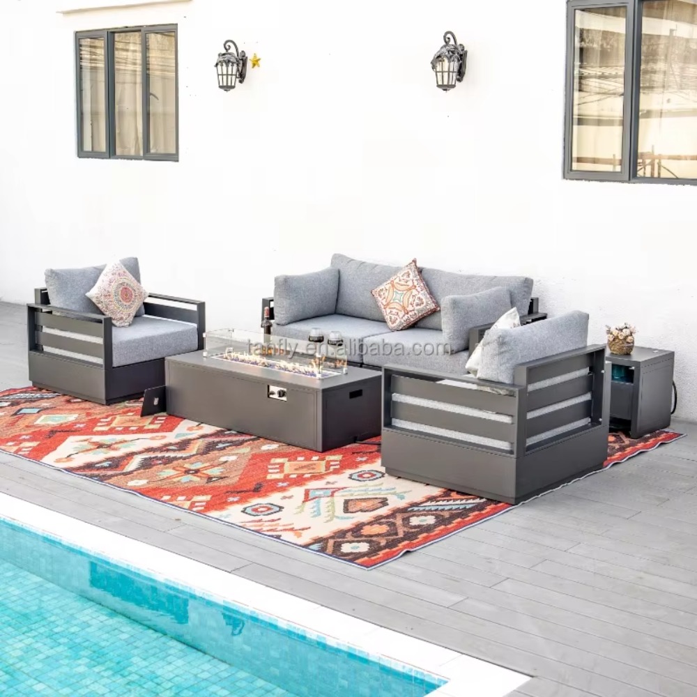 Villa Hotel Outdoor Furniture  - огляд і ціна Outdoor Furniture And Fire Pit